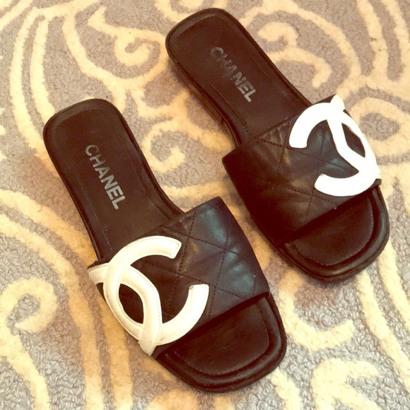 chanel cc slide sandals